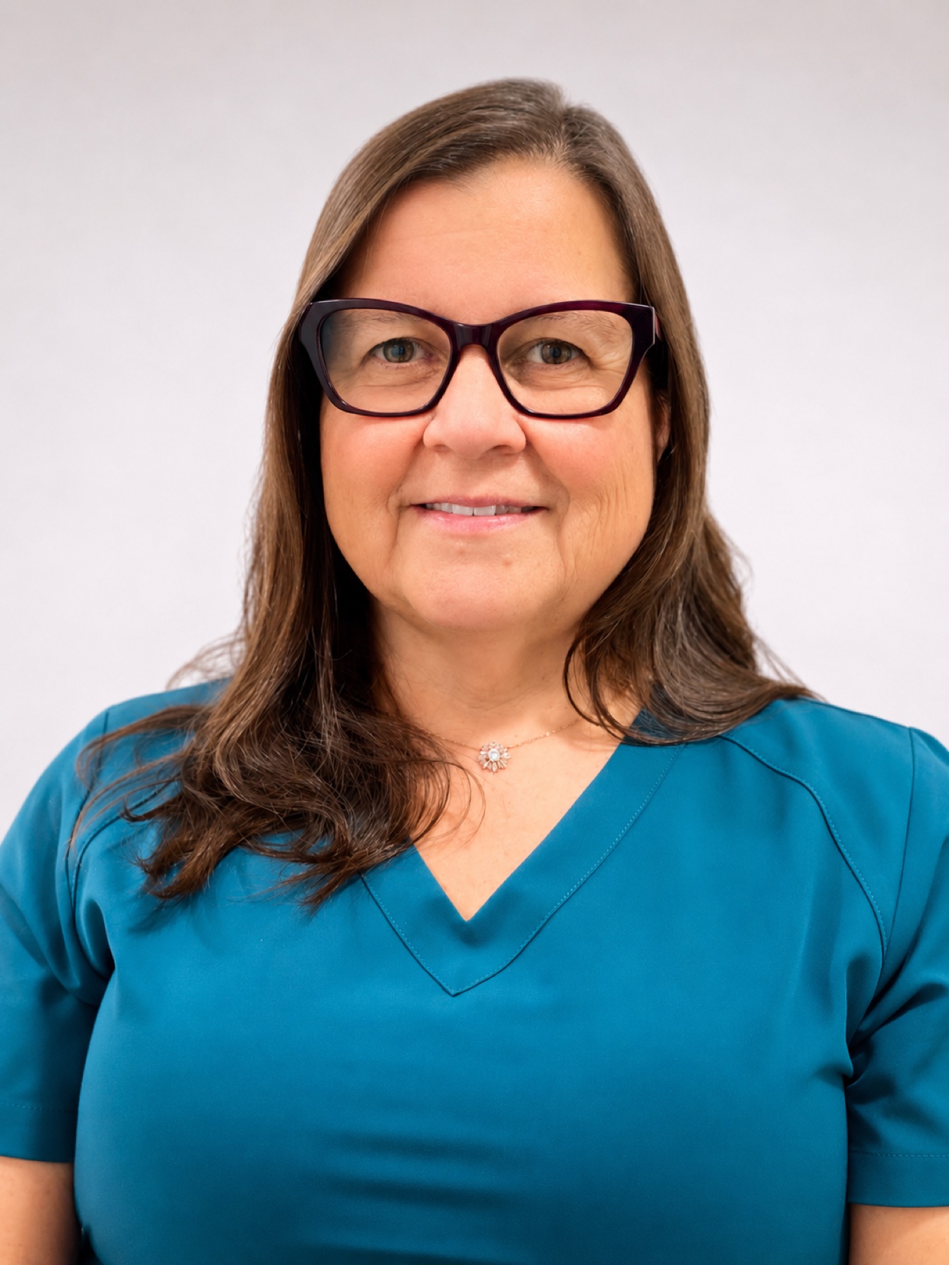 Dra. Marcela Cantallopts Hernández, cirujano dentista de Clínica Velke